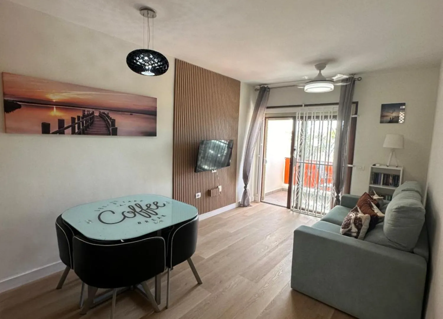 Appartement En Playa Las Vistas. Veramar. Free Parking, Pool! Los Cristianos  Spanje