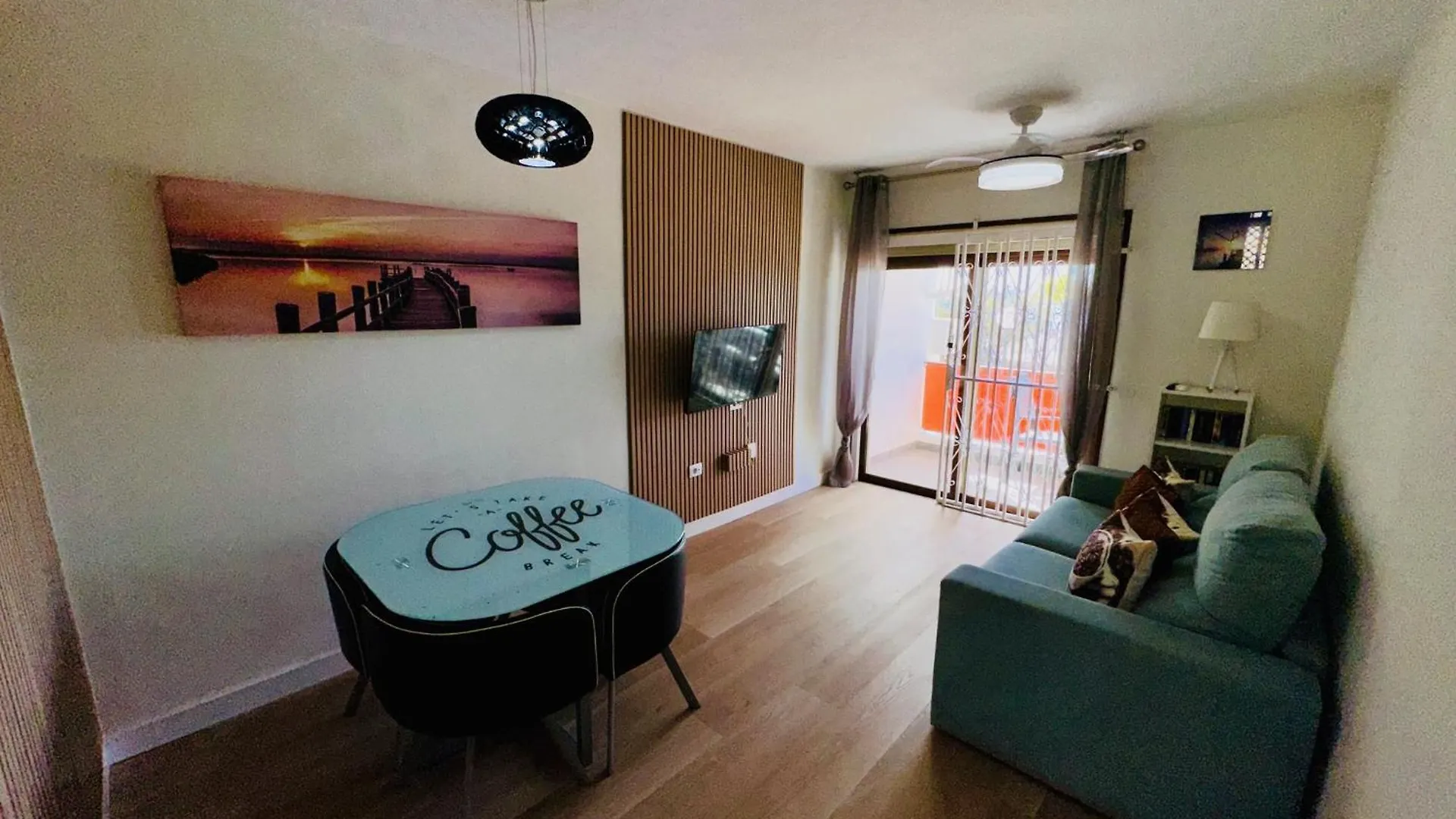 En Playa Las Vistas. Veramar. Free Parking, Pool! Los Cristianos  0*, Los Cristianos (Tenerife) Spanje