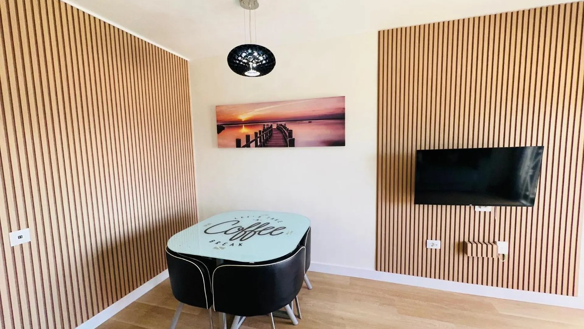 Appartement En Playa Las Vistas. Veramar. Free Parking, Pool! Los Cristianos