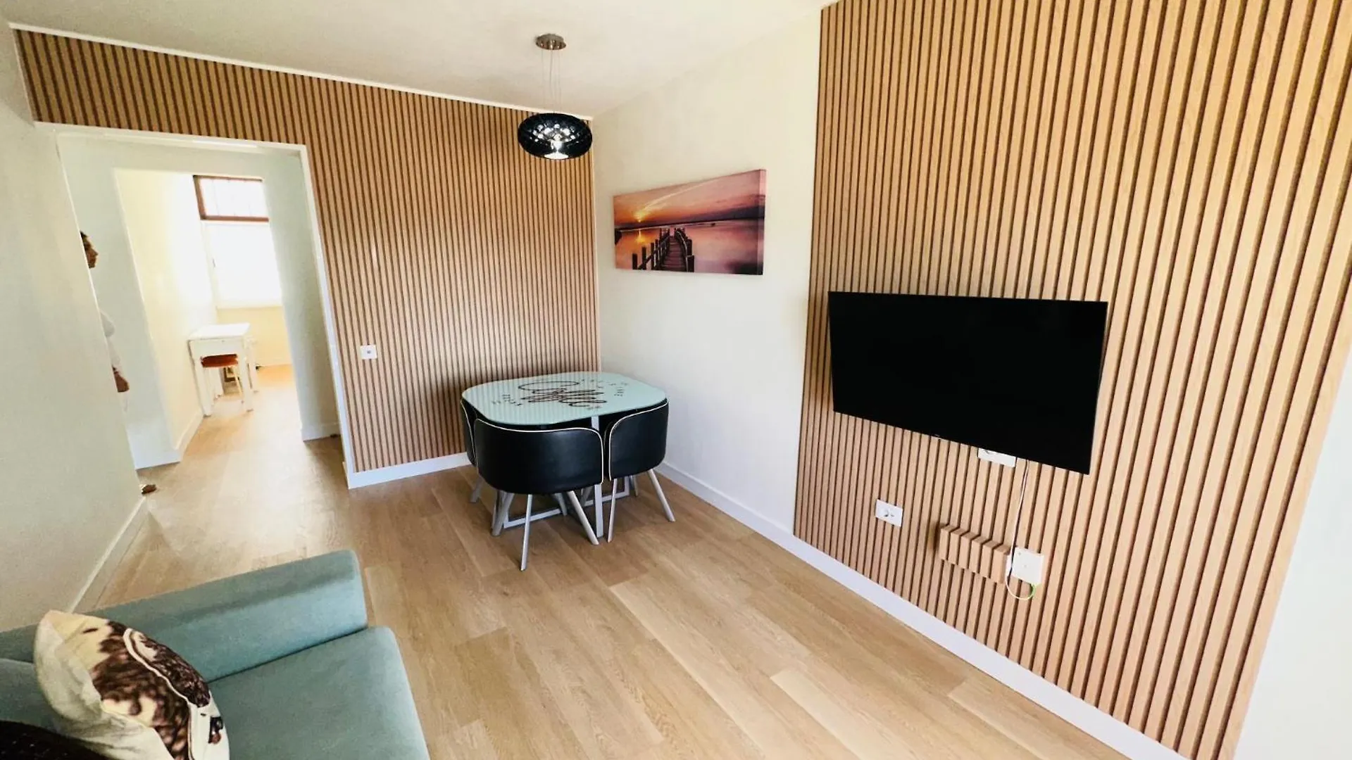 En Playa Las Vistas. Veramar. Free Parking, Pool! Los Cristianos  Spanje